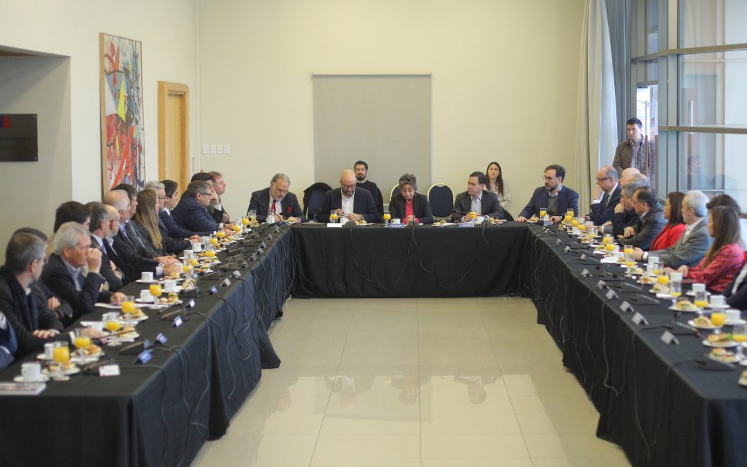 Ministra del MOP, Jessica López, anuncia inversión por US$5.882 millones en concesiones a licitar durante 2023.