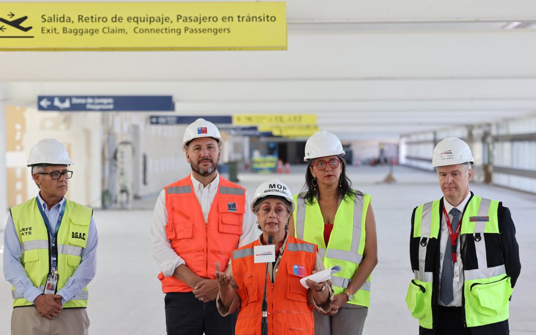 Aeropuerto de Santiago recupera demanda pre pandemia: casi 4,9 millones de pasajeros viajaron durante enero y febrero.