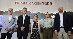 Gobierno da a conocer plan de contingencia para Semana Santa ante masiva salida de más de 415 mil vehículos de la RM.