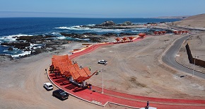 Gobierno inaugura en Iquique nuevo borde costero que favorecerá directamente a más de 100 mujeres