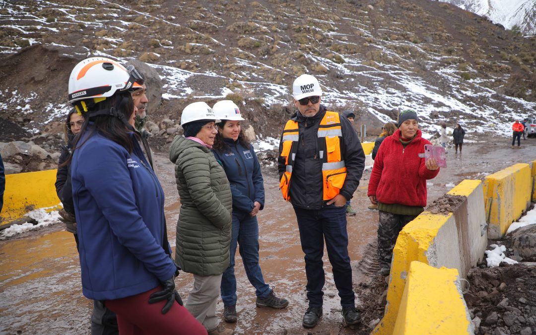 Ministra de Obras Públicas anuncia puente definitivo en San Alfonso.