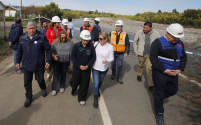 Ministra del MOP, Jessica López, supervisa medidas preventivas de emergencia para mitigar efectos de sistema frontal.