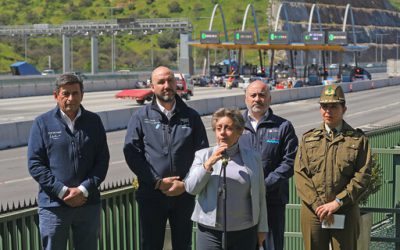 Ministra de Obras Públicas anunció que ya han salido 40 mil vehículos de la capital.
