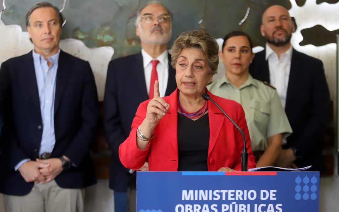 Ministra López da a conocer plan de contingencia para fin de semana largo que contempla cierre de la Ruta 68 por peregrinación a Lo Vásquez.
