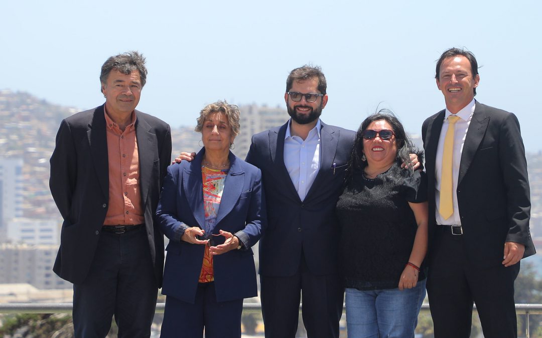 Presidente Boric anuncia licitación de planta desaladora en Coquimbo para enfrentar la crisis hídrica.
