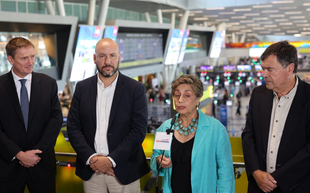 MOP, Minagri y Nuevo Pudahuel refuerzan recomendaciones ante aumento de viajes con mascotas en el Aeropuerto de Santiago.