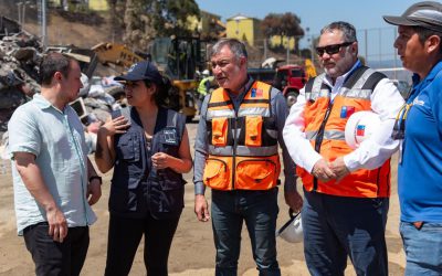 Ministerio de Obras Públicas informa que maquinaria para despeje de escombros llegará a más de 400 en los próximos días.