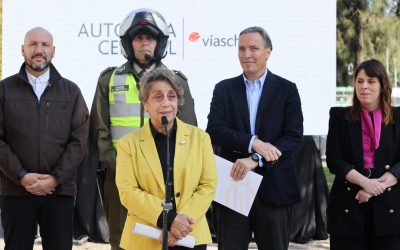 Autopista Central renovó 5.000 luminarias LED para mejorar seguridad en ruta que conecta a 15 comunas de la capital.