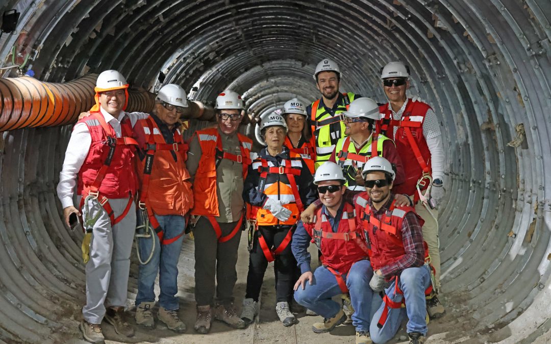 Solución definitiva a los históricos problemas de inundación: ministra López y alcalde Vodanovic inspeccionan obras del Canal Santa Marta en Maipú