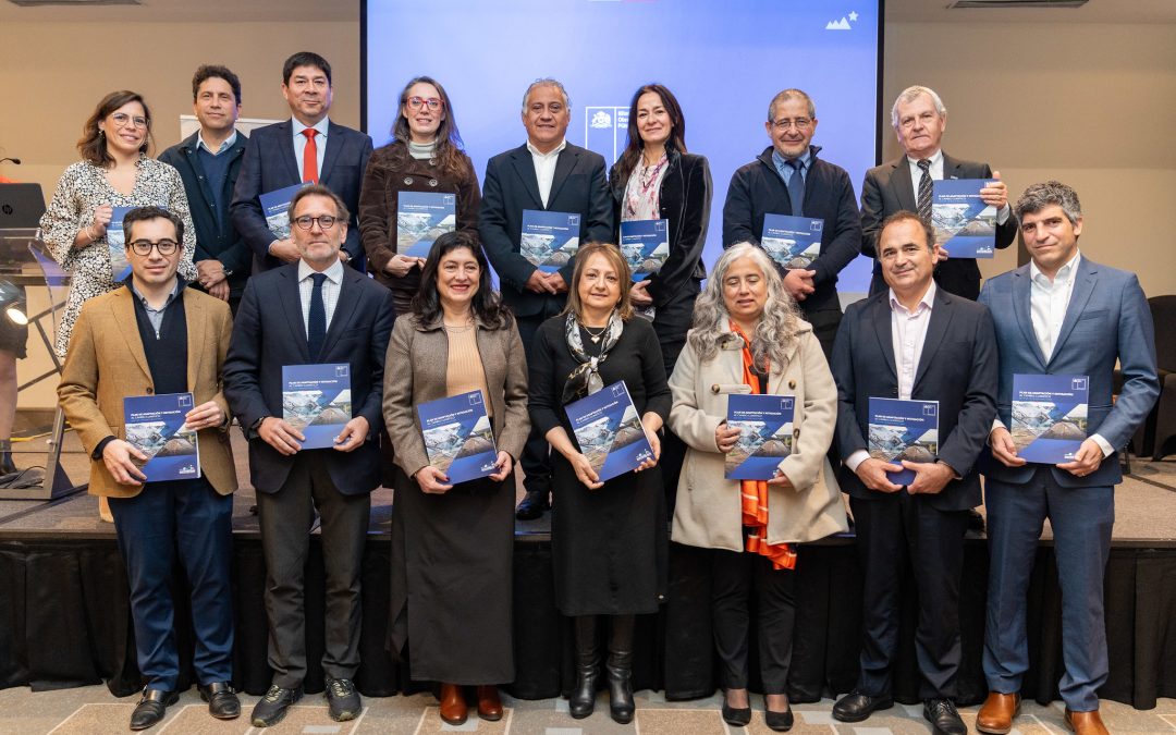 MOP presenta plan para adaptar el desarrollo de infraestructura al cambio climático en colaboración con el sector privado
